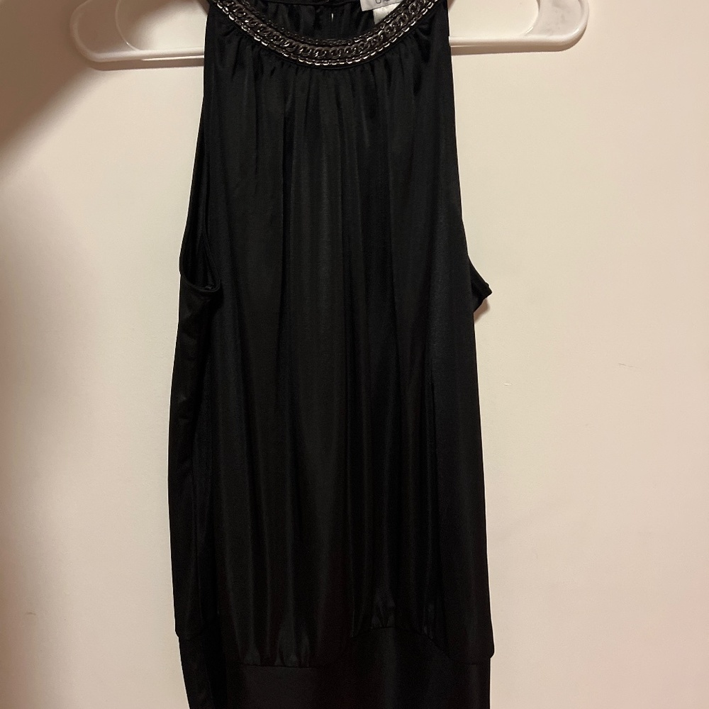 Neck halter sleeveless top